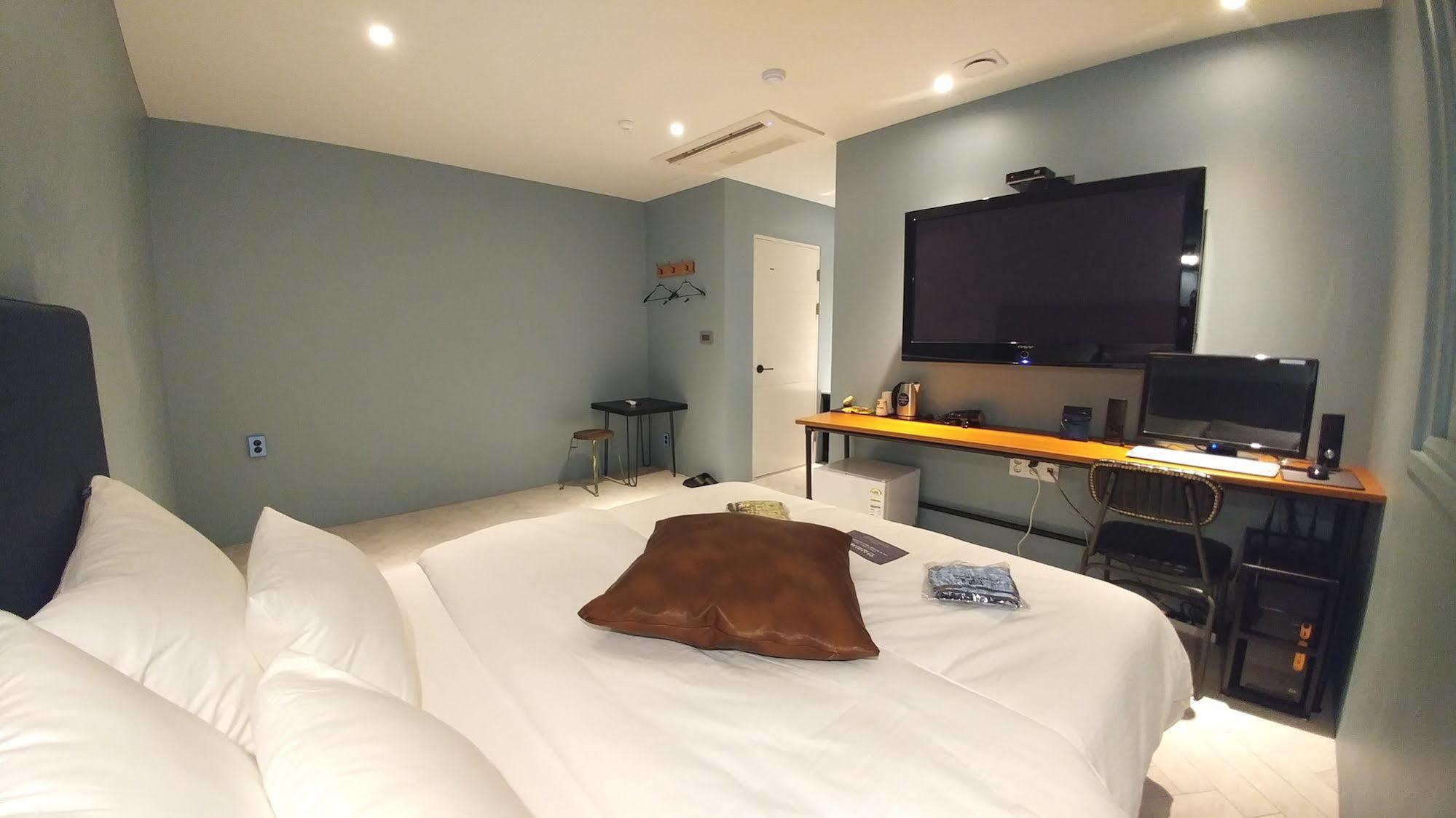 Hotel Yaja Daegu Bagian luar foto